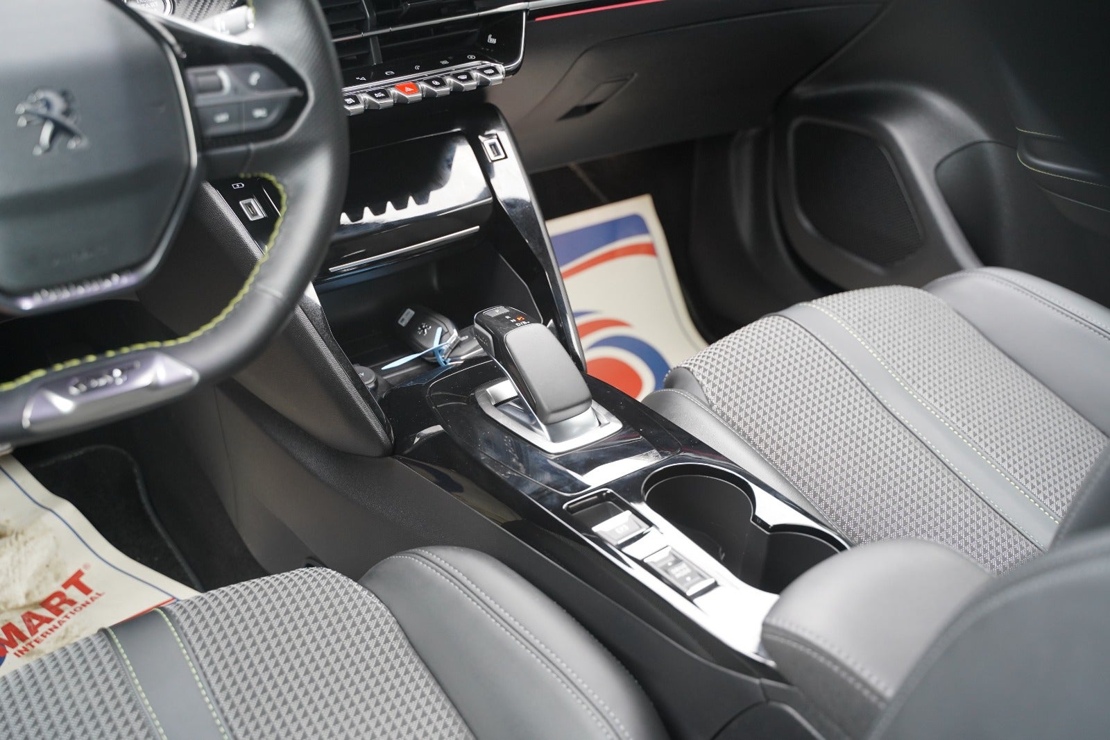 Billede af Peugeot e-2008 50 GT