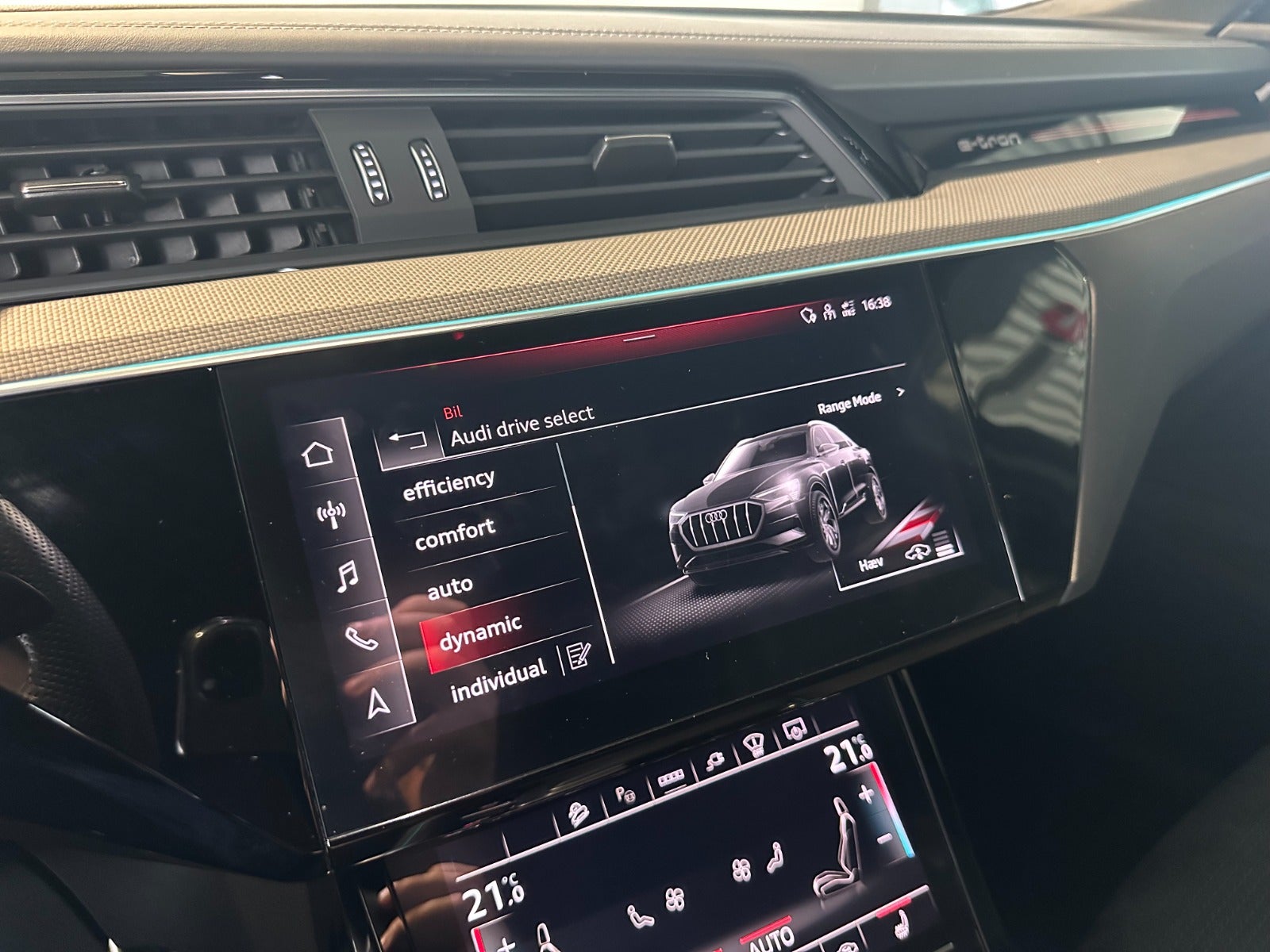 Audi Q8 e-tron 55 S-line Sportback quattro 5d - 20