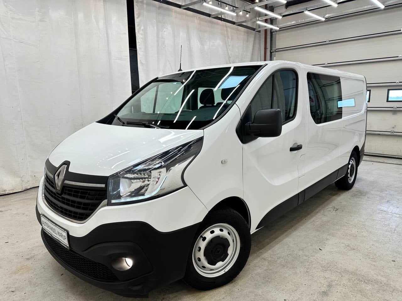 Renault Trafic T29 dCi 120 L2H1 Mandskabsvogn