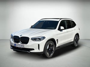 BMW iX3 Charged Plus