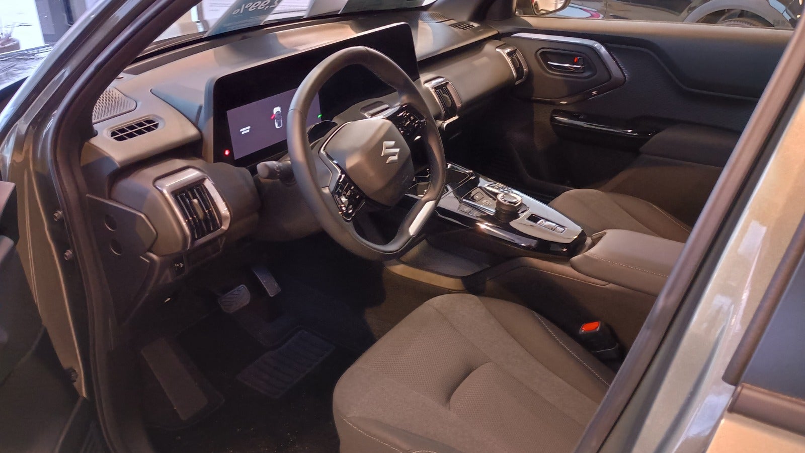 Billede af Suzuki eVitara 61 Active