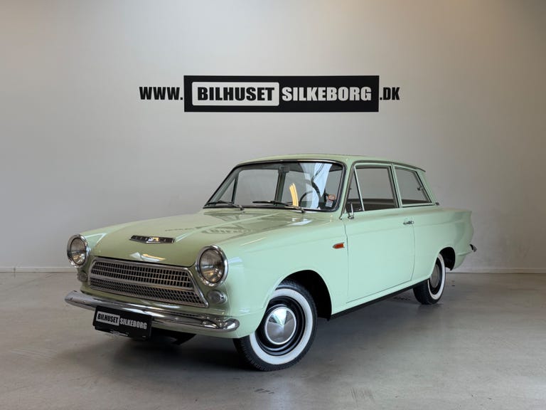Ford Consul Cortina Deluxe