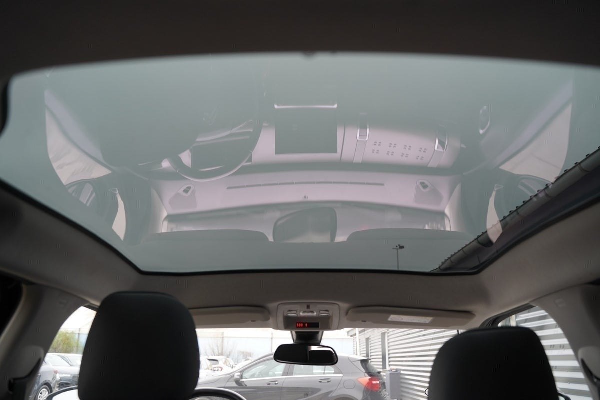 Billede af Citroën C4 Cactus 1,6 BlueHDi 100 BlackLine