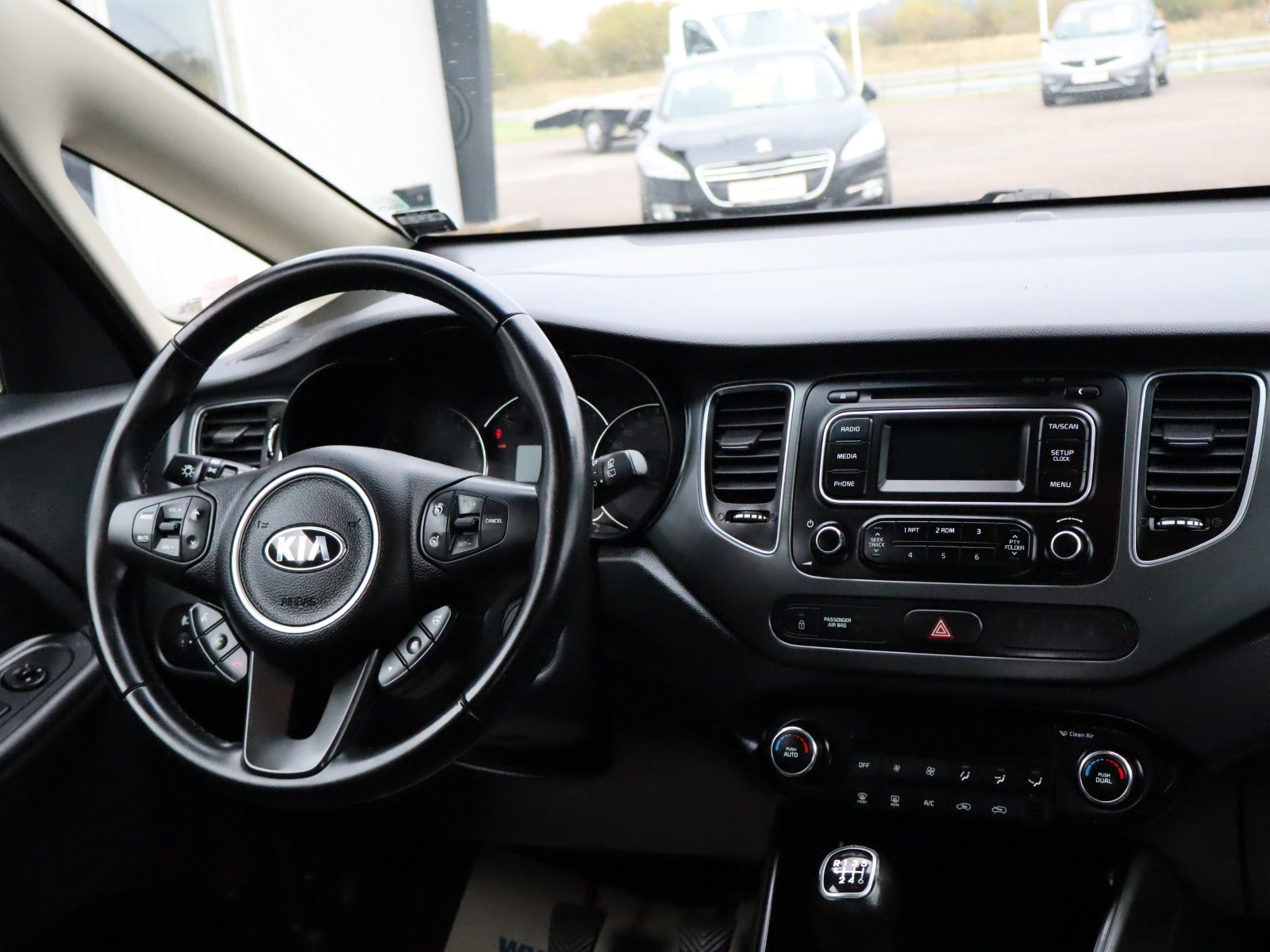 Billede af Kia Carens 1,6 GDi Attraction 7prs