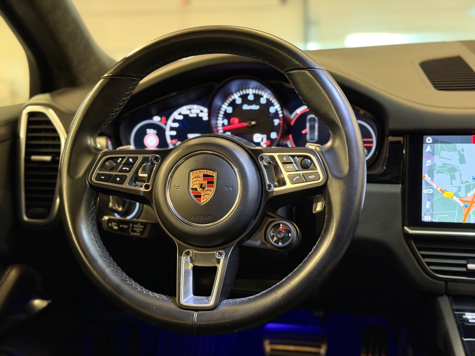 Porsche – Cayenne Turbo