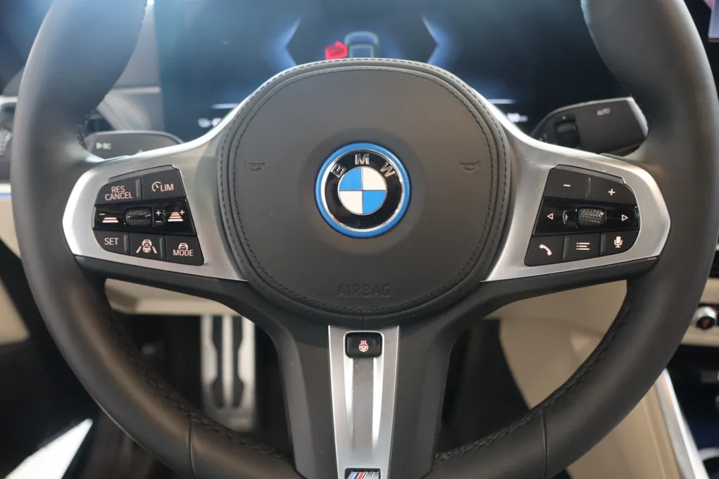 BMW i4 eDrive40 M-Sport Pro