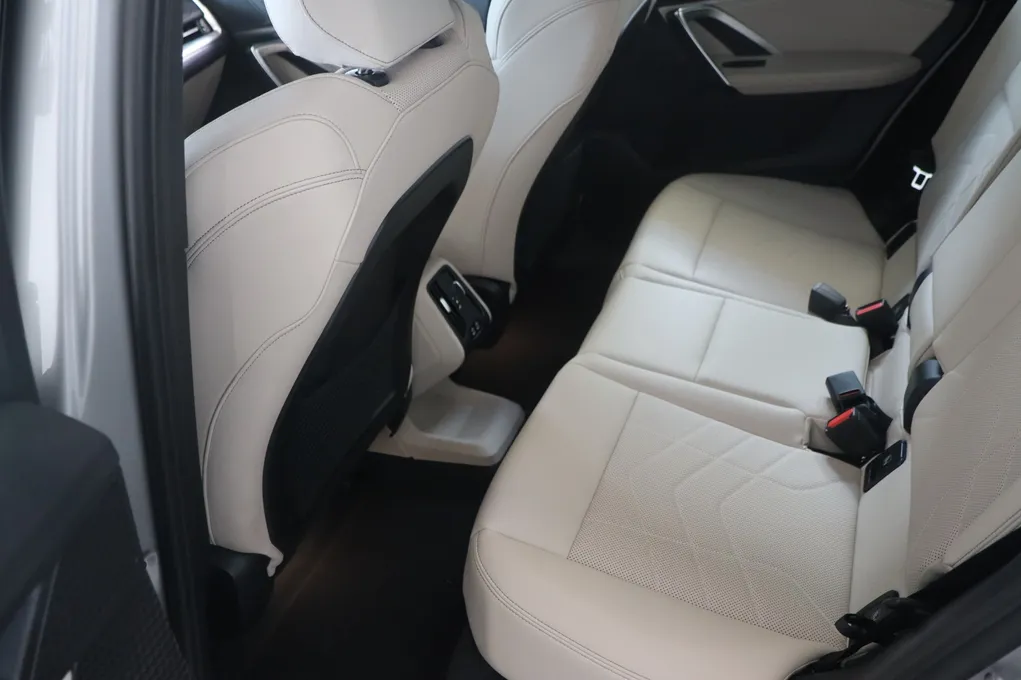 BMW iX1 xDrive30 M-Sport