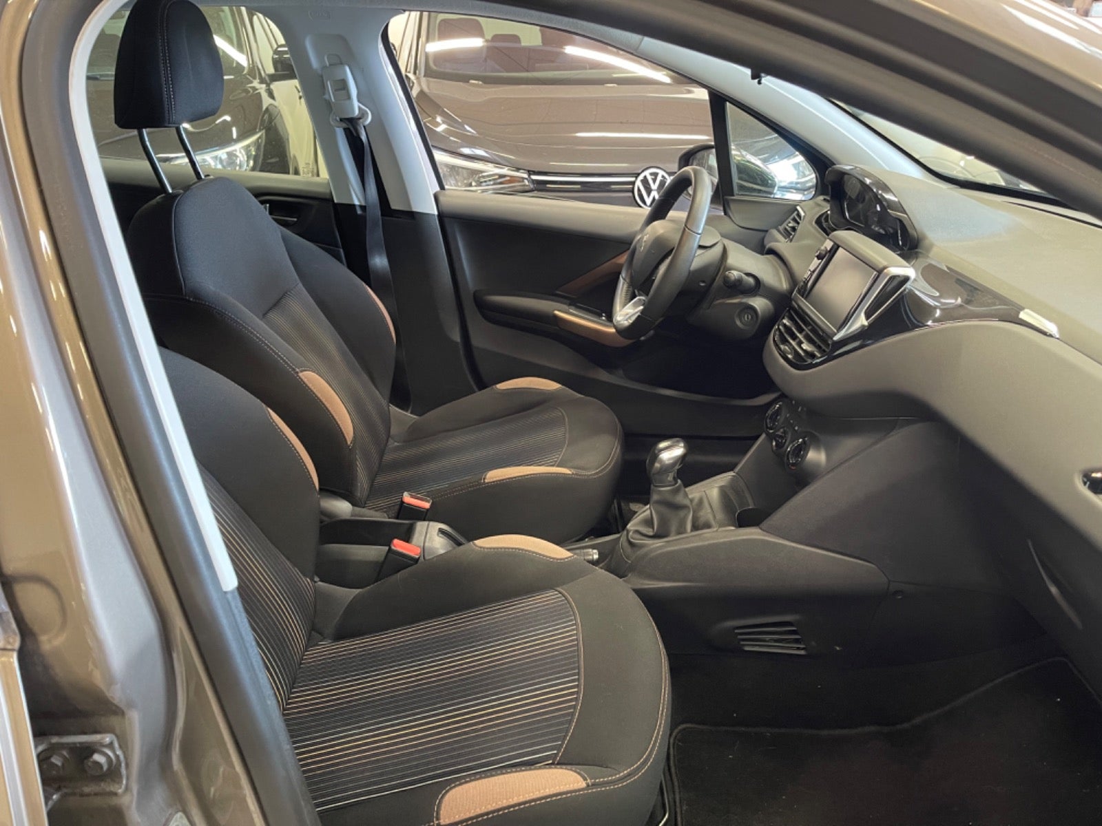 Billede af Peugeot 208 1,2 VTi Active