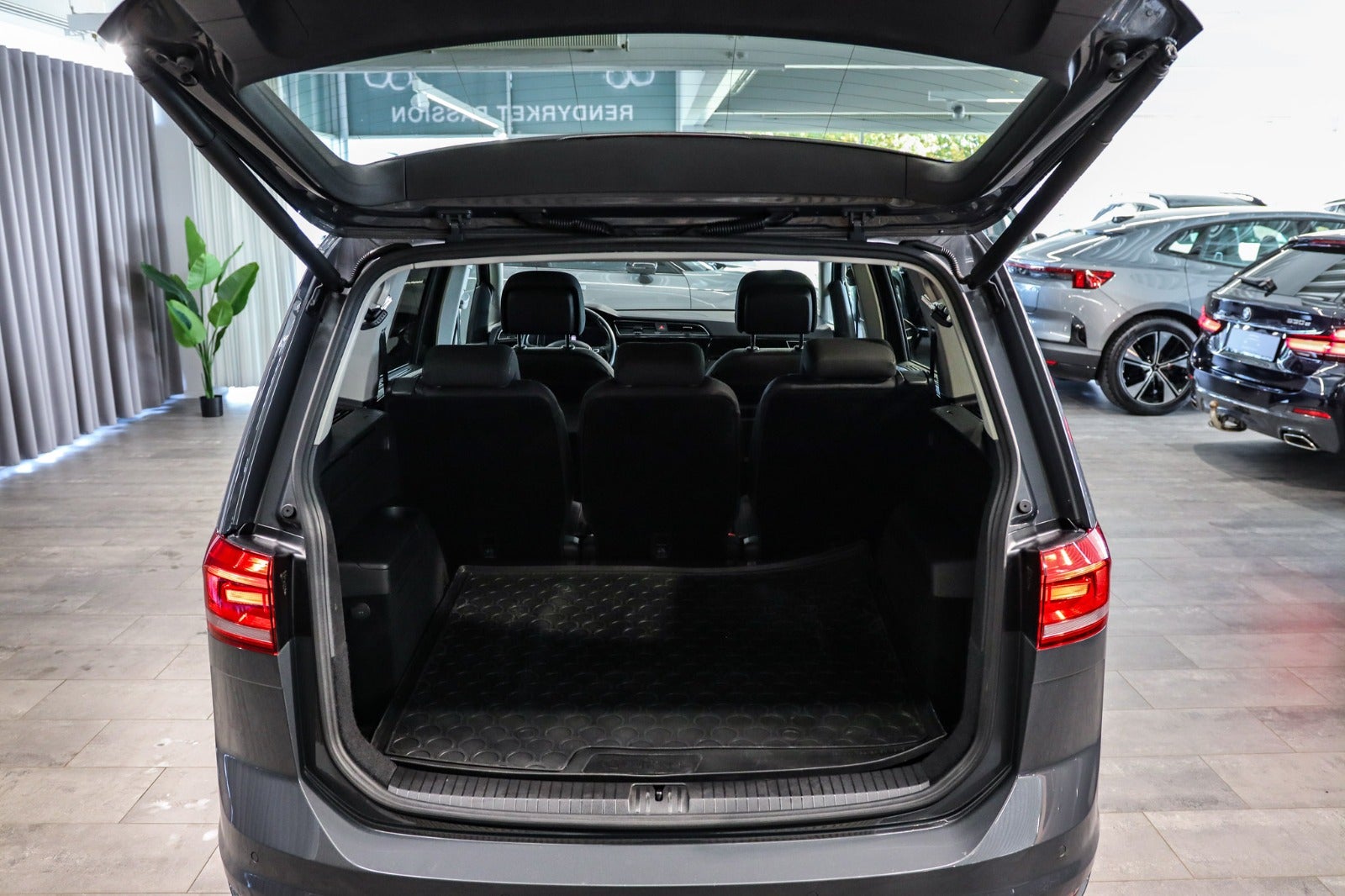 Billede af VW Touran 1,5 TSi 150 Highline Family DSG 7prs
