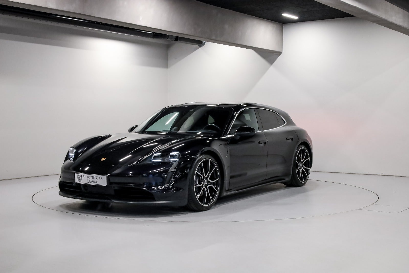 Porsche Taycan Performance+ Sport Turismo
