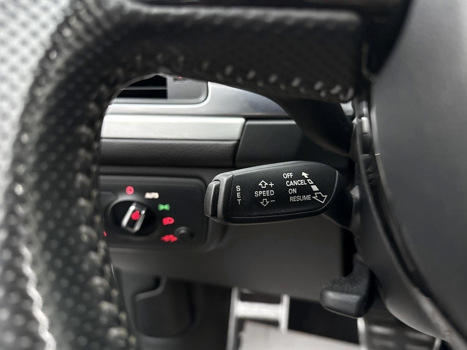 Billede af Audi A6 2,0 TDi 190 Ultra S-line Avant S-tr.