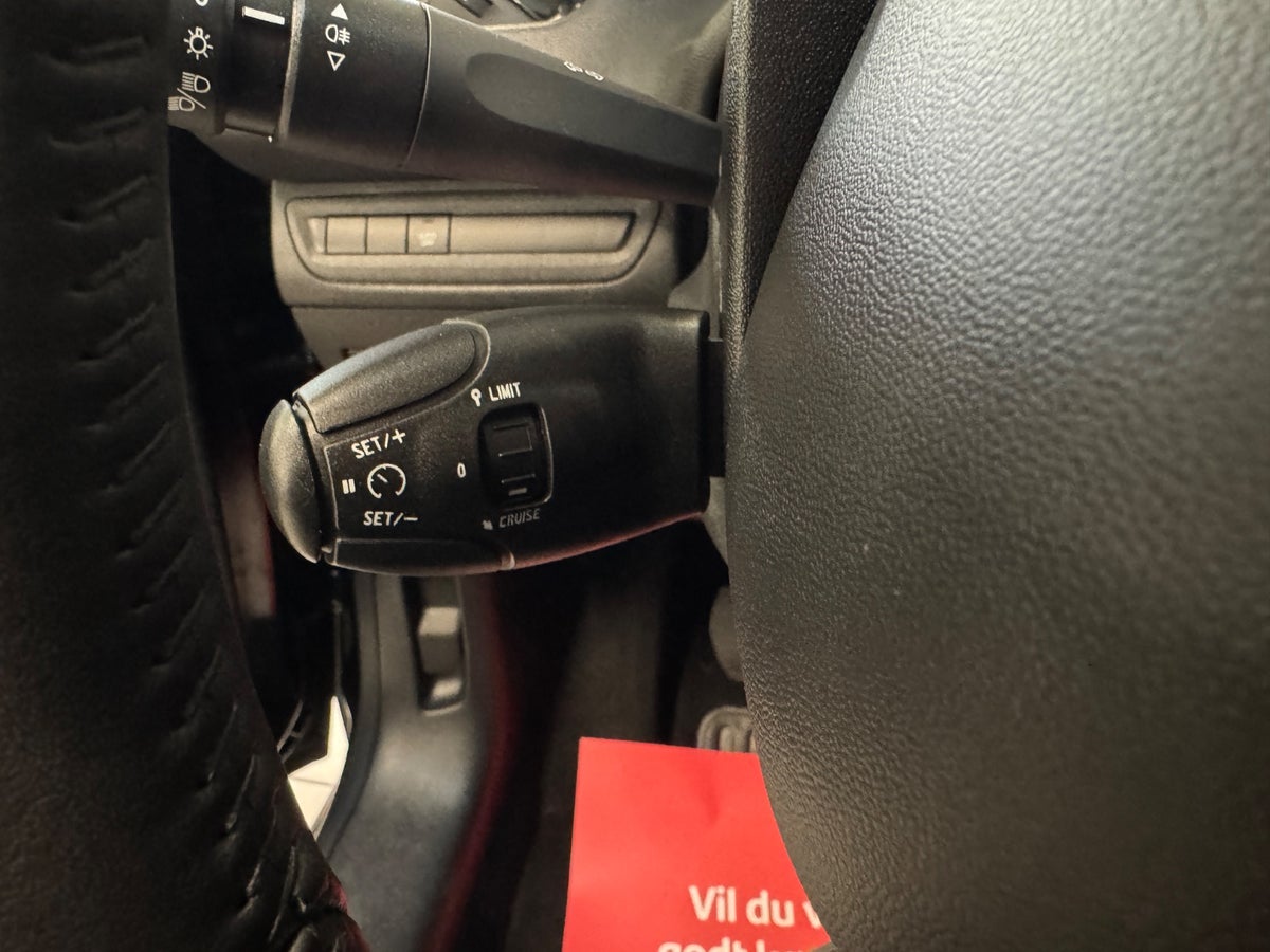 Peugeot 208 PureTech 82 Active