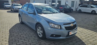 Chevrolet Cruze 1,6 LS 4d