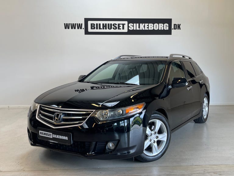 Honda Accord Elegance Tourer aut.