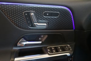 Mercedes EQB250+