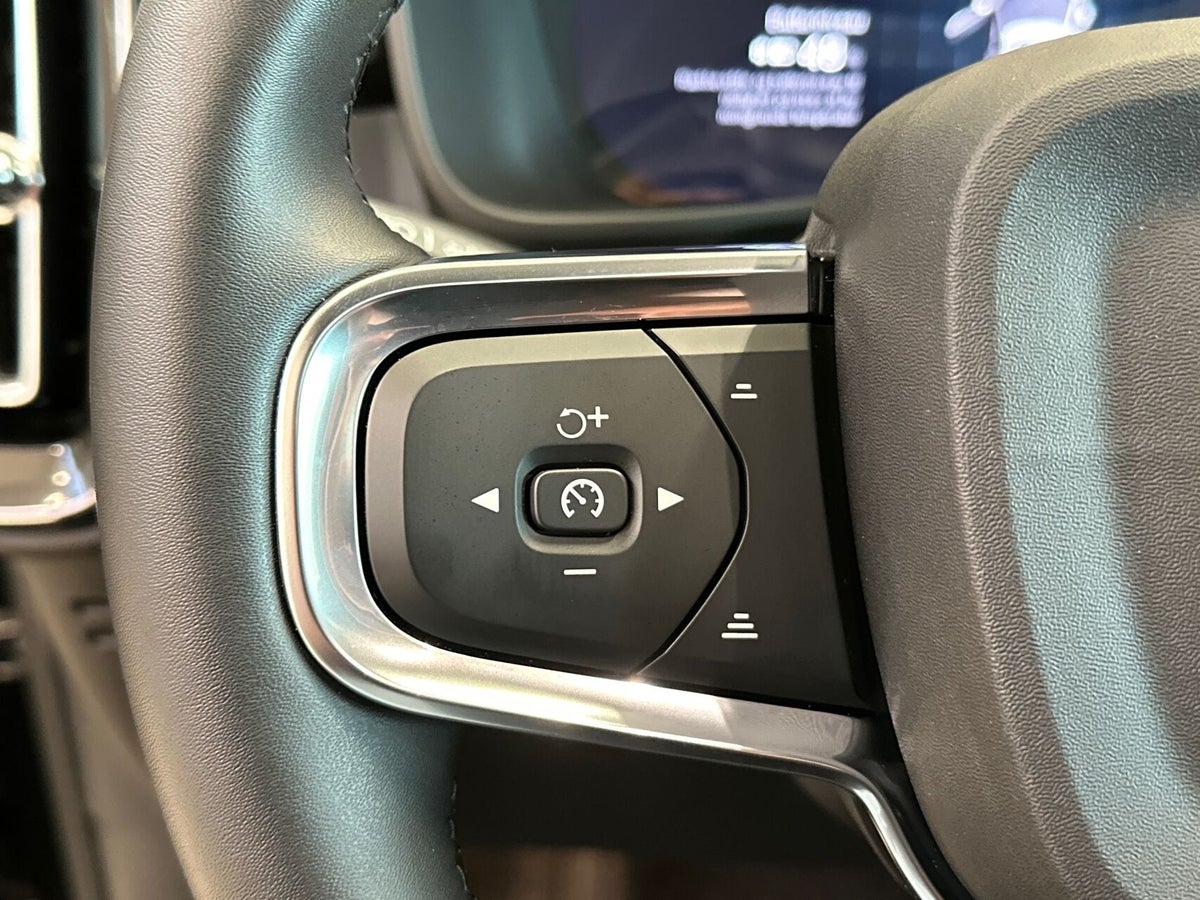 Volvo EX40 Twin Performance Ultra Black Edition billede 18