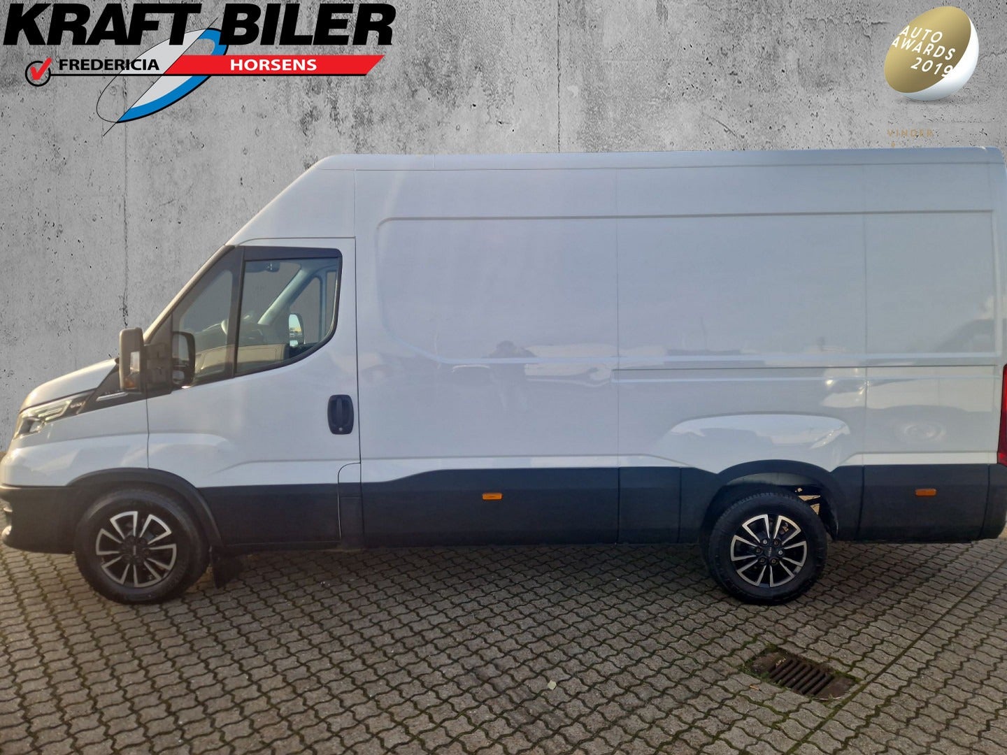 Billede af Iveco Daily 2,3 35S16 12m³ Kølevogn AG8