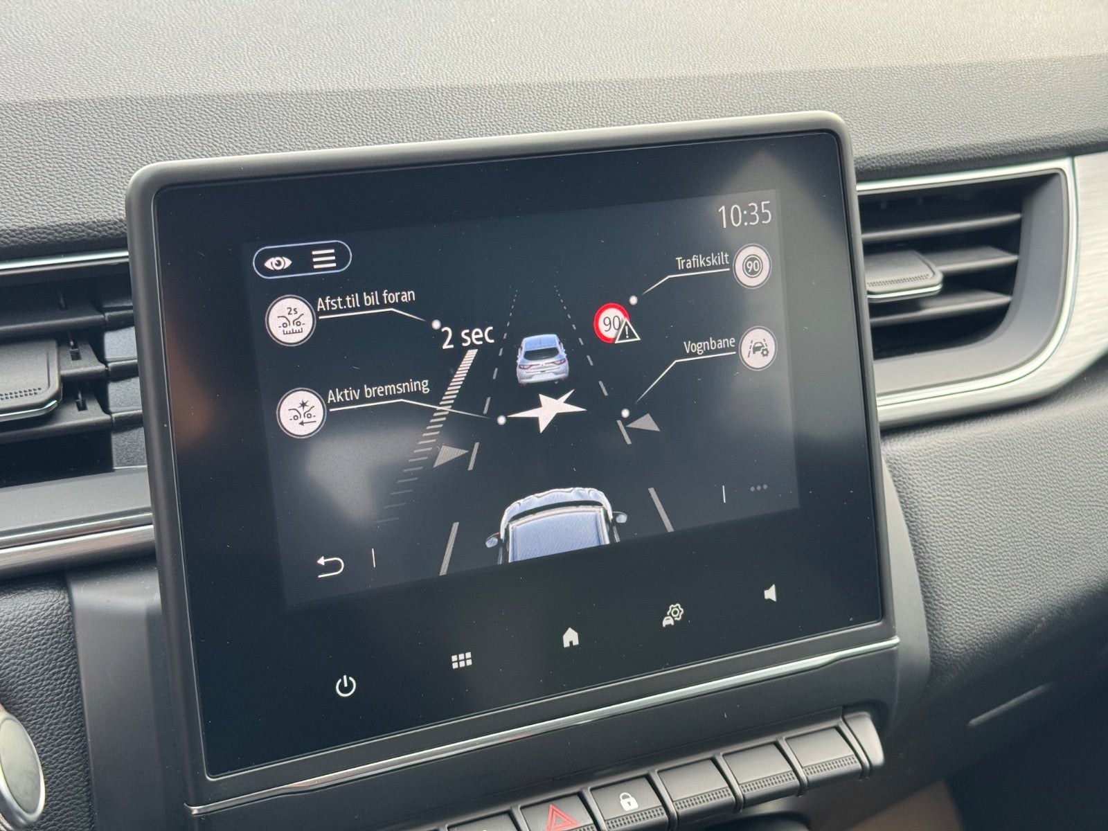 Billede af Renault Captur 1,6 E-Tech Intens