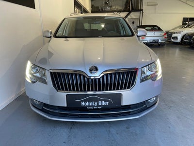 Skoda Superb TDi 140 Elegance Combi