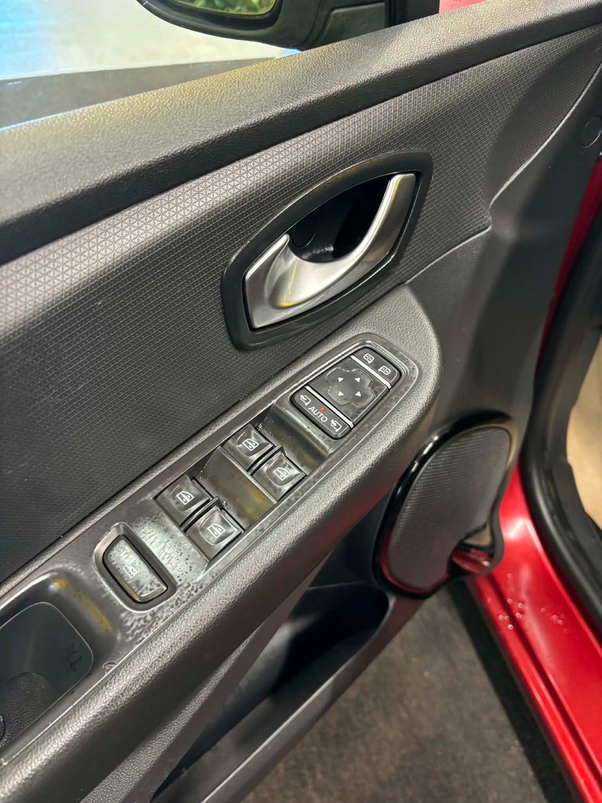 Billede af Renault Clio IV 0,9 TCe 90 Limited Sport Tourer