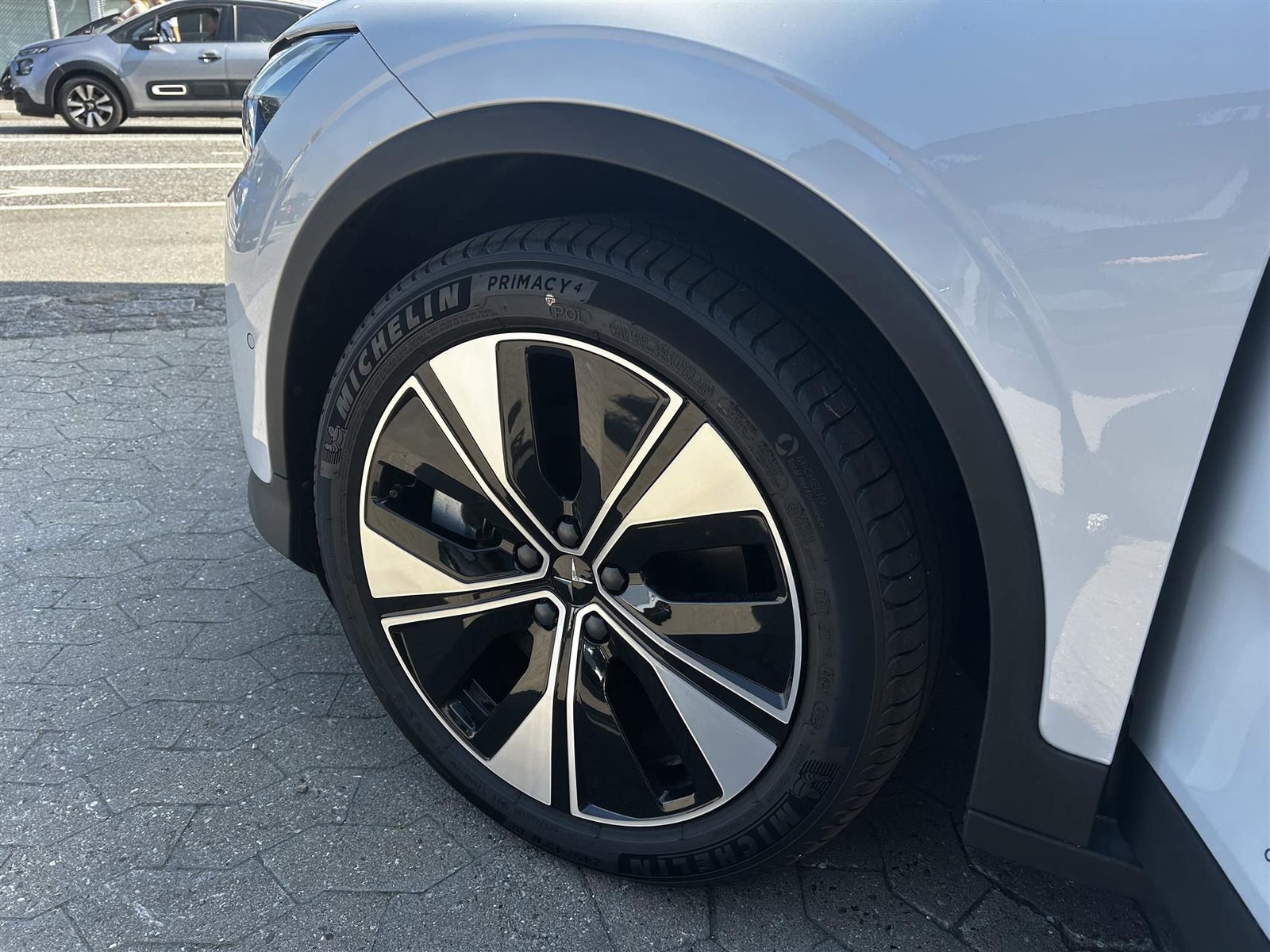 Polestar 2 Long Range