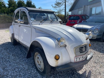 Citroën 2CV 0,6  4d