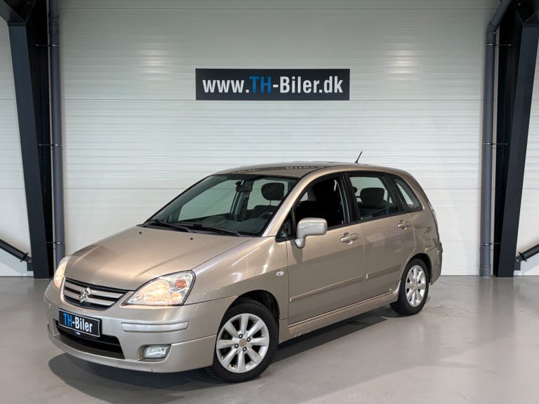Suzuki Liana 