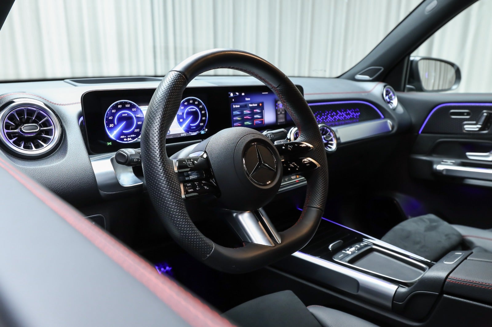 Mercedes-Benz EQB 250+