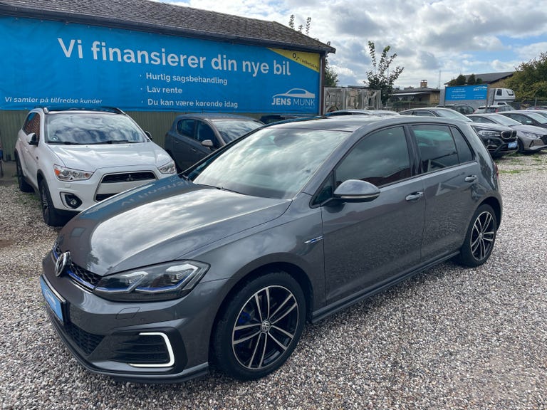 VW Golf VII GTE DSG