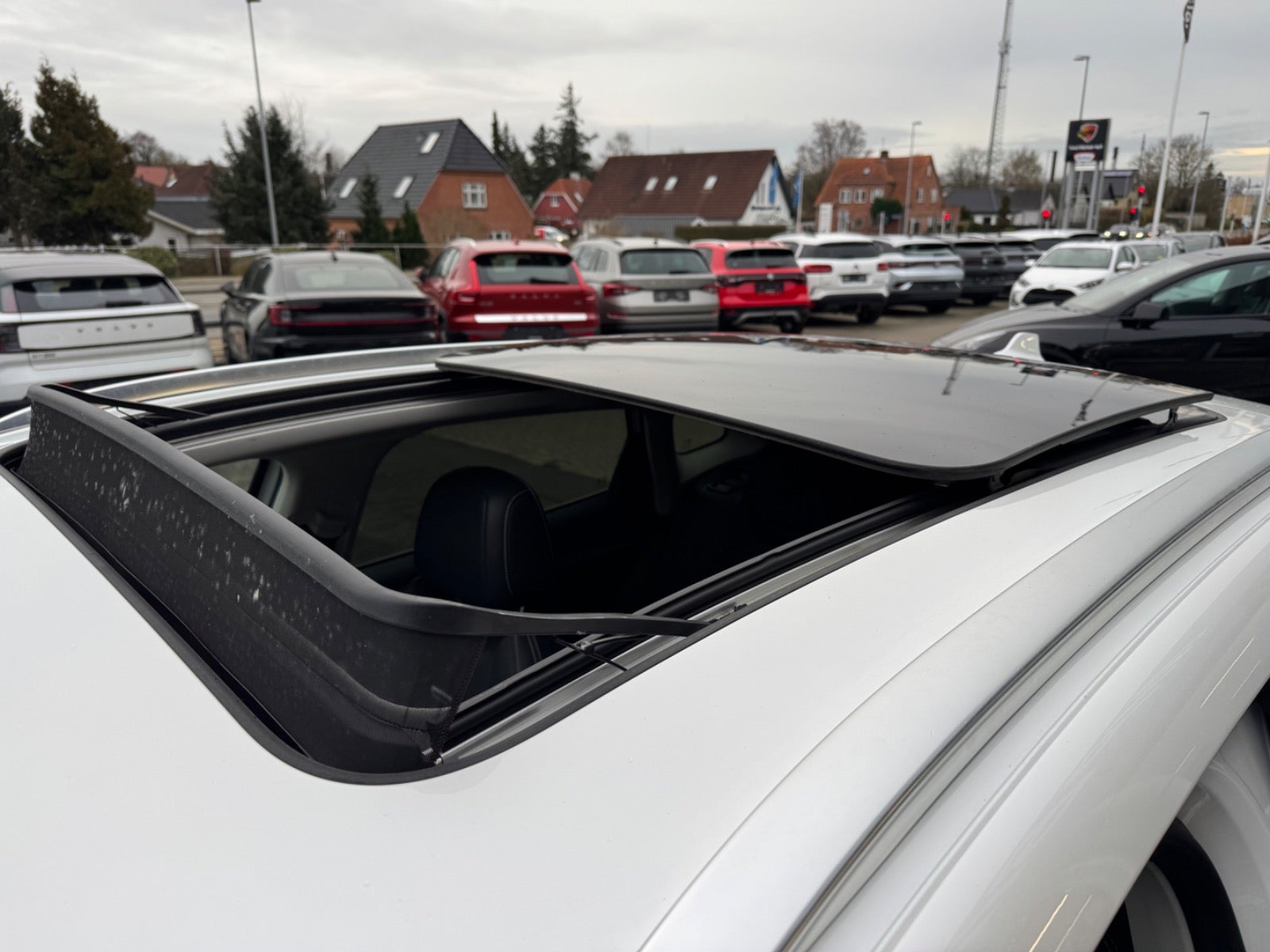 Billede af MG Marvel R  Luxury