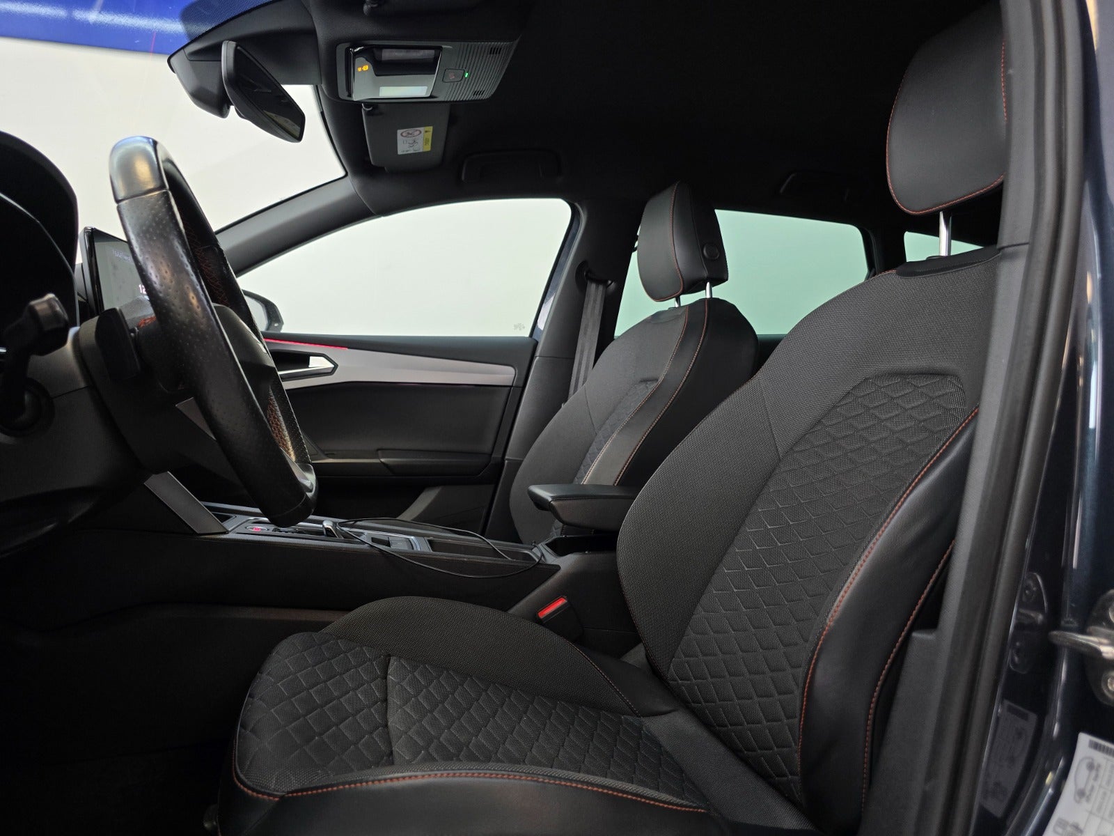 Billede af Seat Leon 1,5 eTSi 150 FR Sportstourer DSG