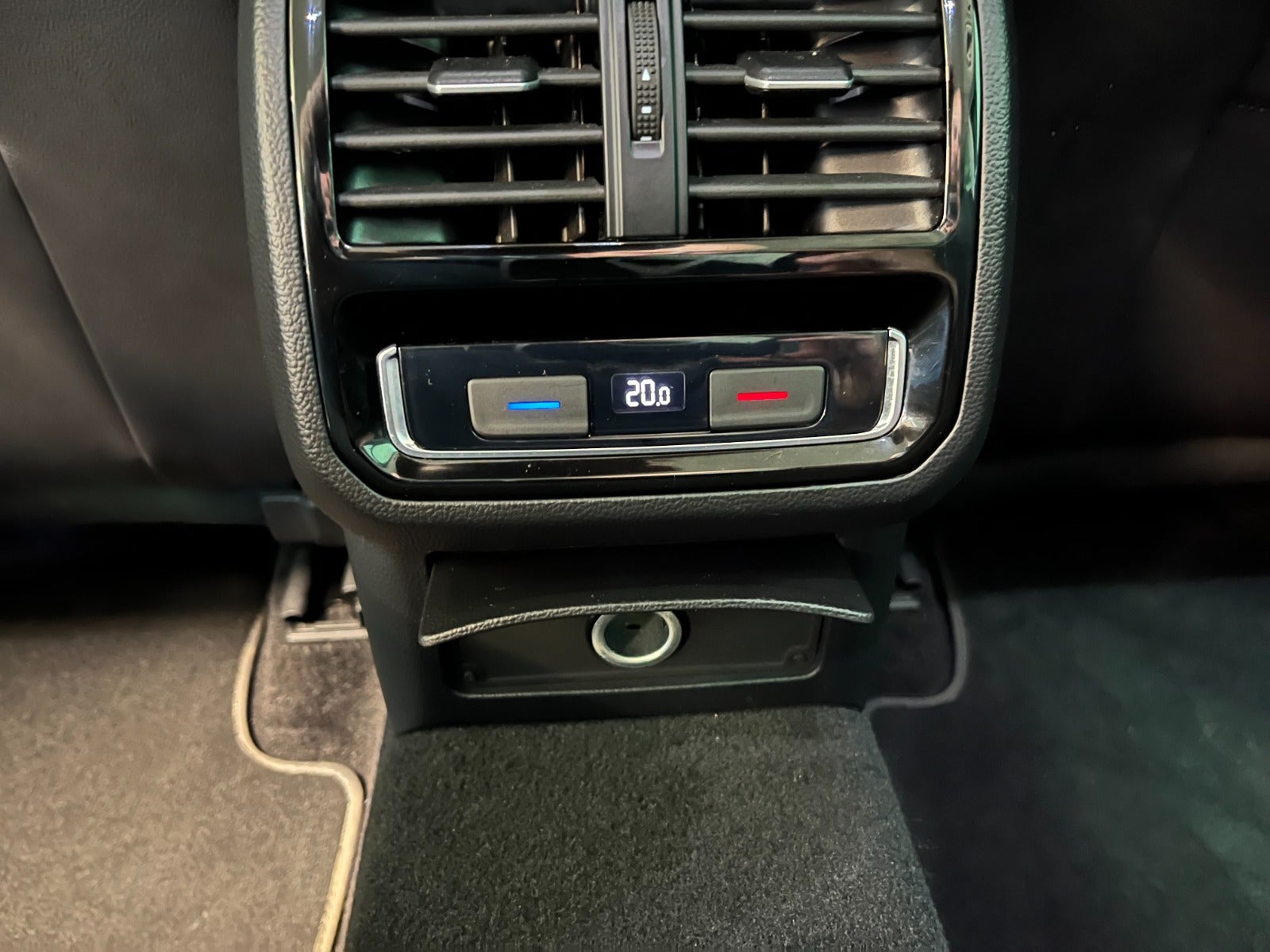 Billede af VW Passat 1,5 TSi 150 Highline Premium Variant DSG