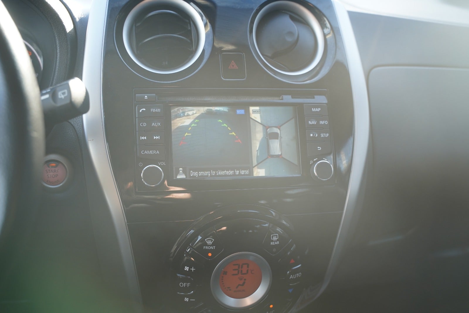 Billede af Nissan Note 1,2 Dig-S 98 Tekna CVT