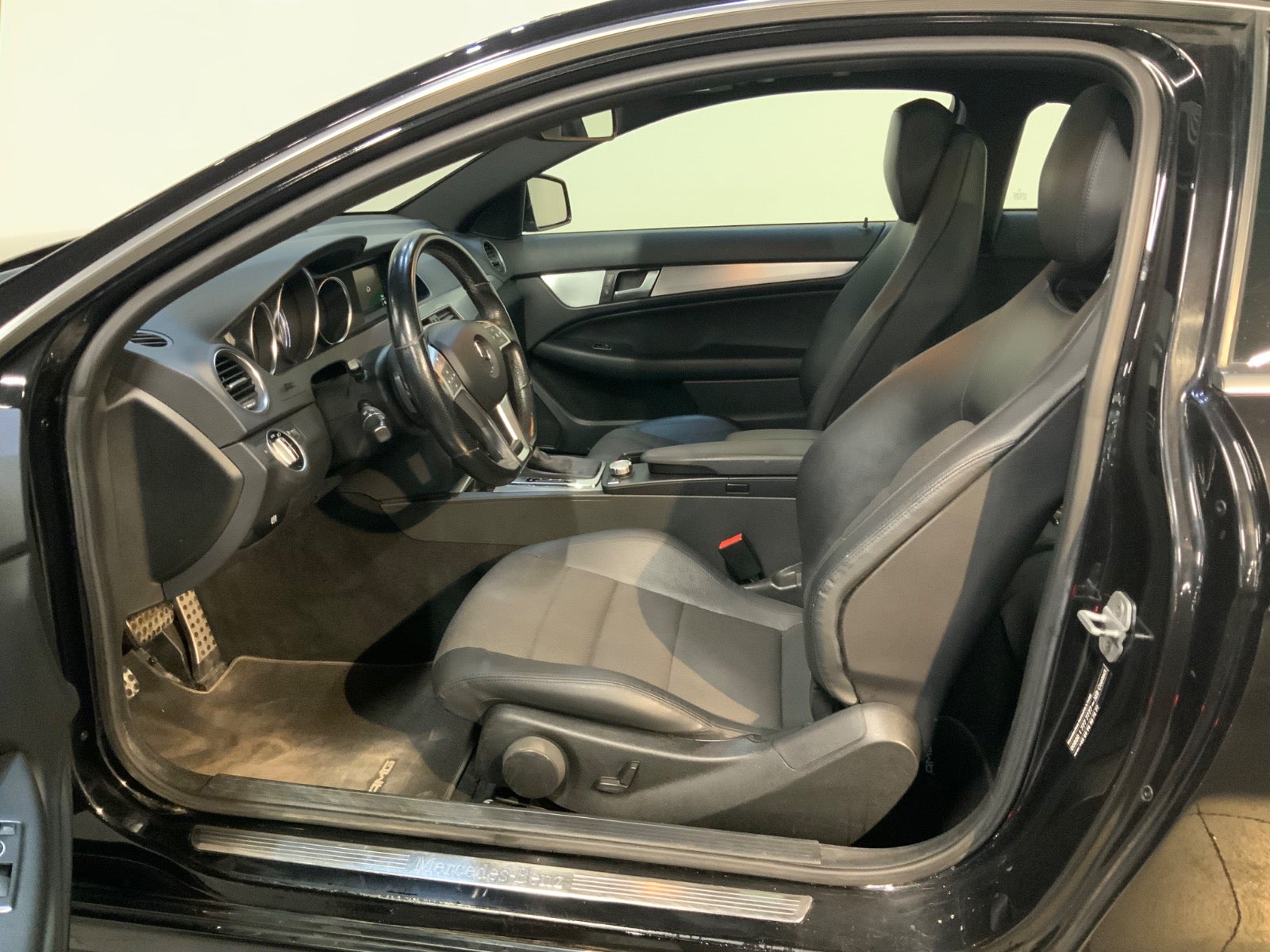 Mercedes-Benz C 250 (8/8)