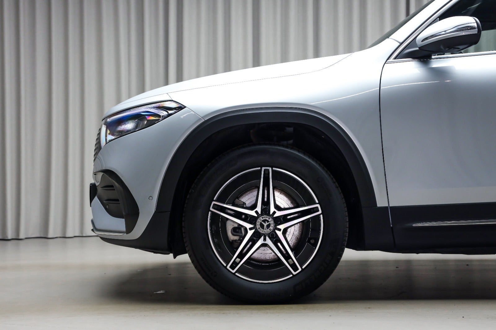 Mercedes-Benz EQB 250+ (8/8)