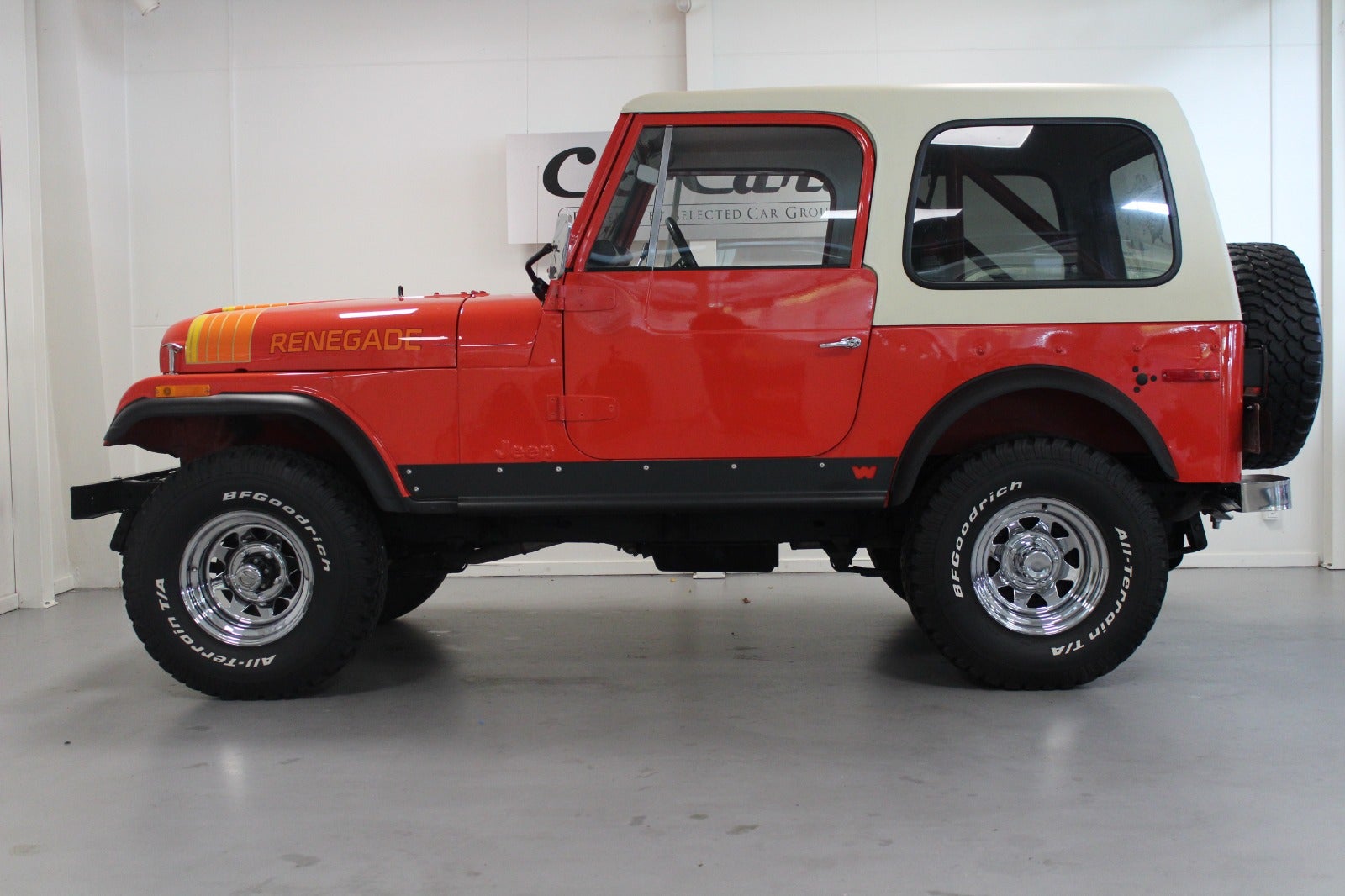 Jeep CJ7 5,9