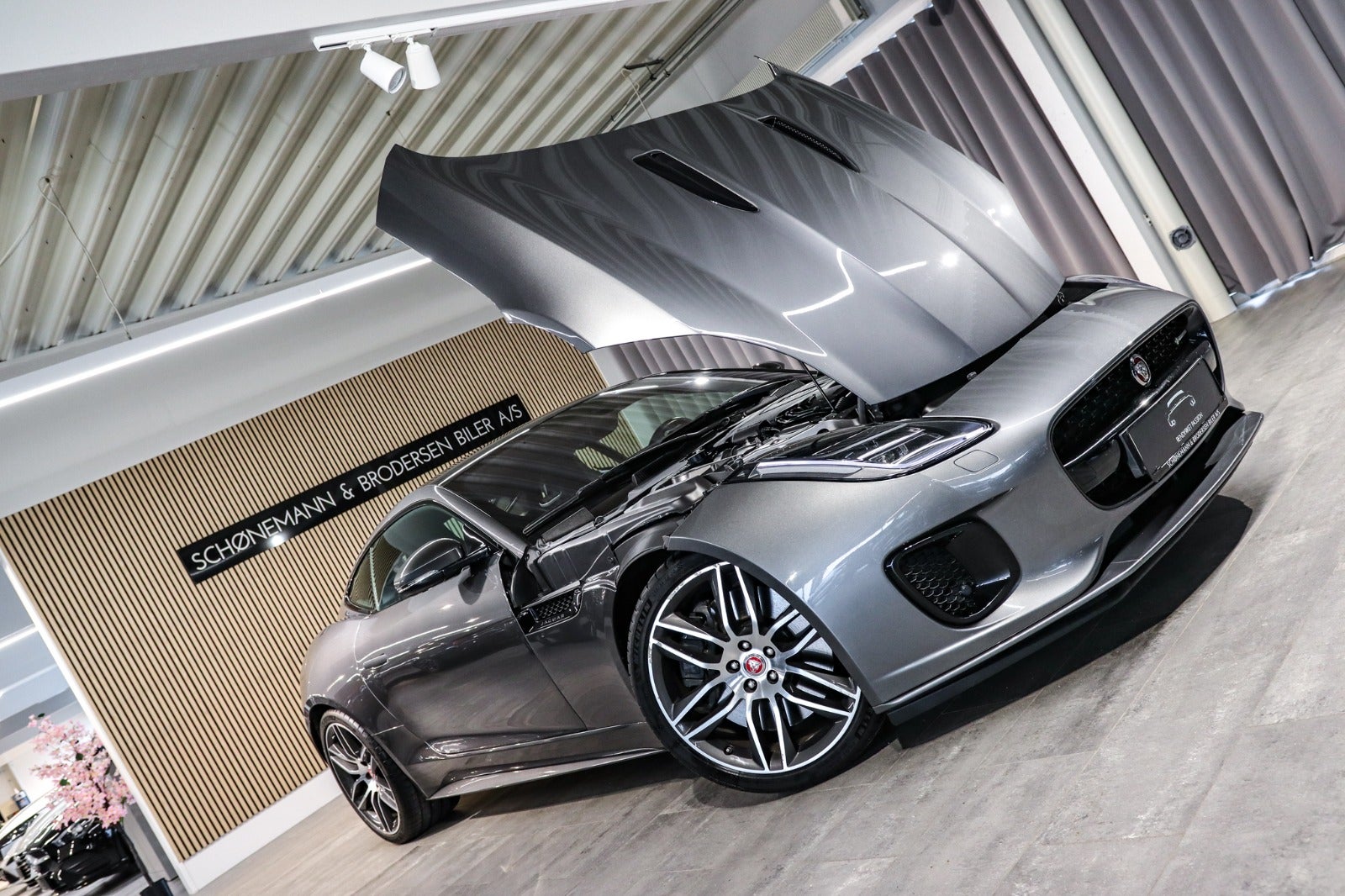 Billede af Jaguar F-Type 3,0 P380 Coupé aut.