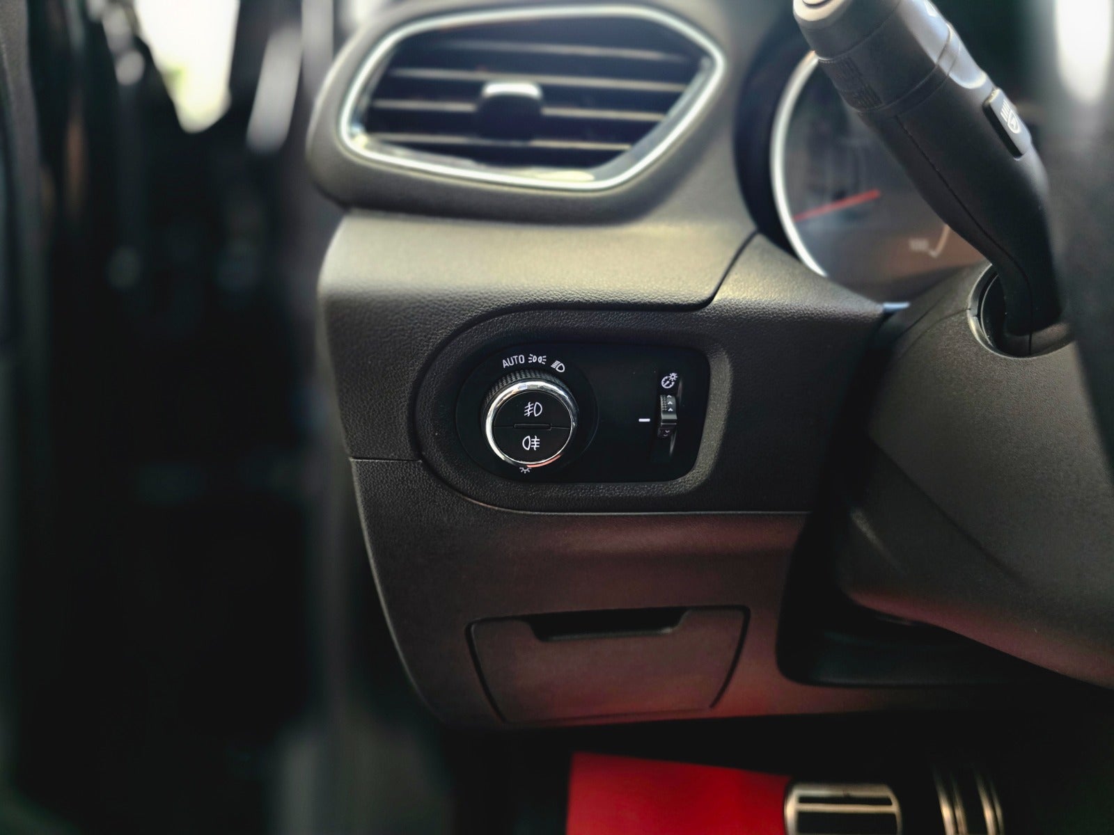 Billede af Opel Grandland X 1,6 Hybrid Ultimate aut.