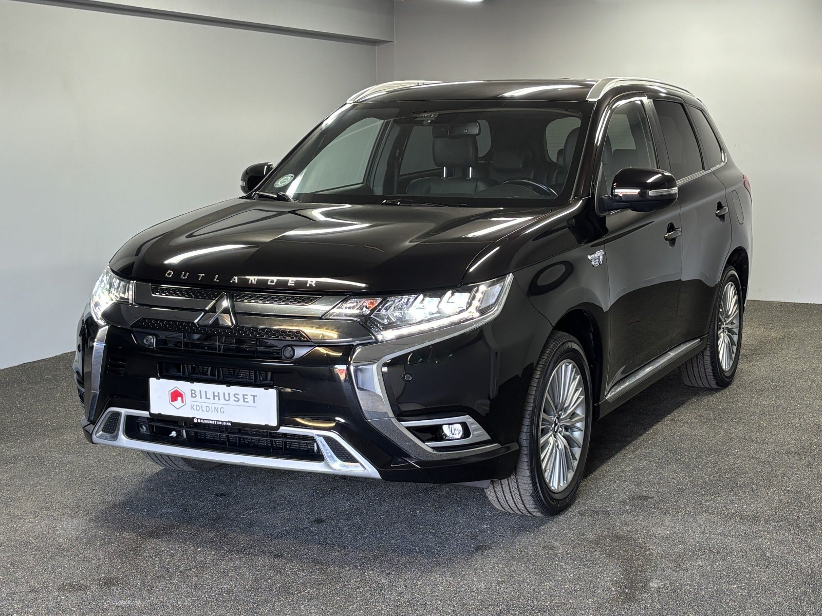 Billede af Mitsubishi Outlander 2,4 PHEV Instyle CVT 4WD