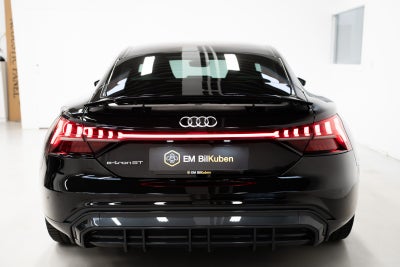 Audi e-tron GT quattro
