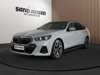 BMW i5 eDrive40 Touring Fully Charged M-Sport