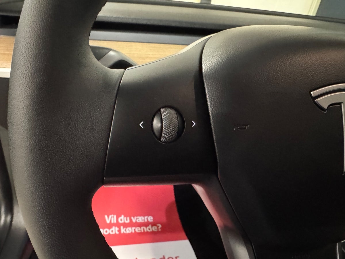 Tesla Model 3 Long Range RWD