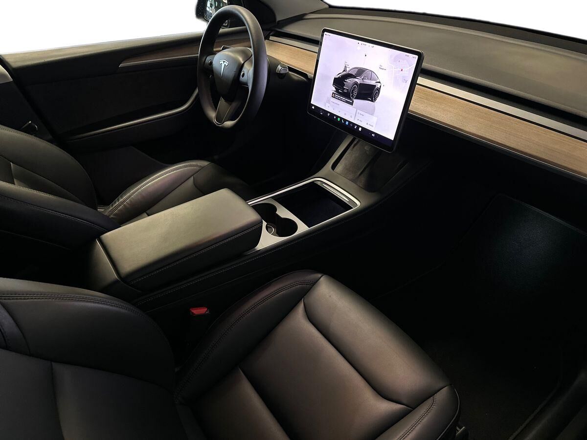 Tesla Model Y Performance AWD billede 10