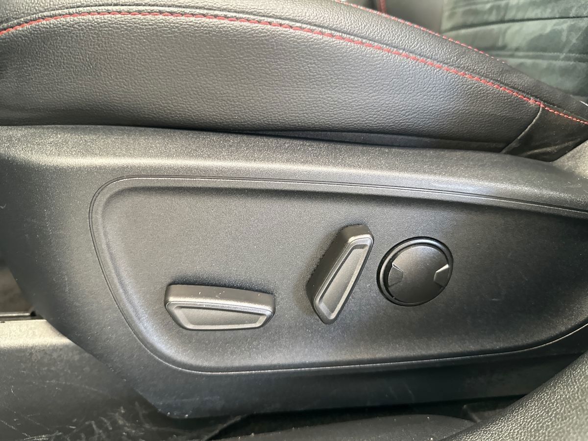 Ford Kuga PHEV ST-Line X CVT billede 17