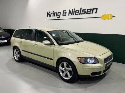 Volvo V50 2,4i aut. 5d