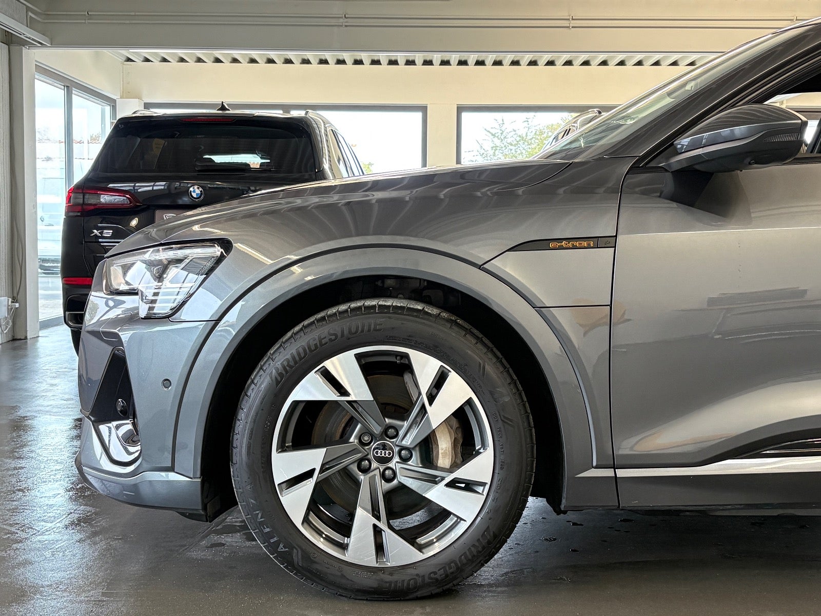 Billede af Audi e-tron 55 S-line quattro