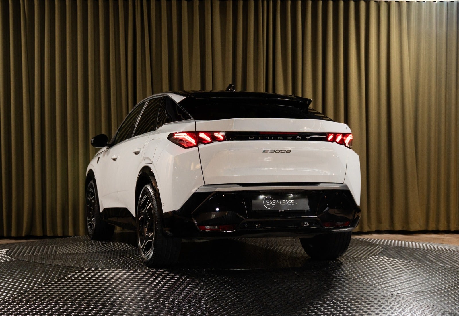 Billede af Peugeot e-3008 77 GT Pack