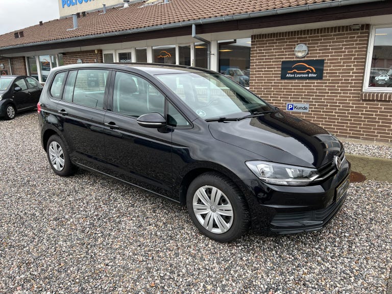 VW Touran TDi 115 Trendline Van