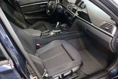BMW 325d Touring Sport Line aut.