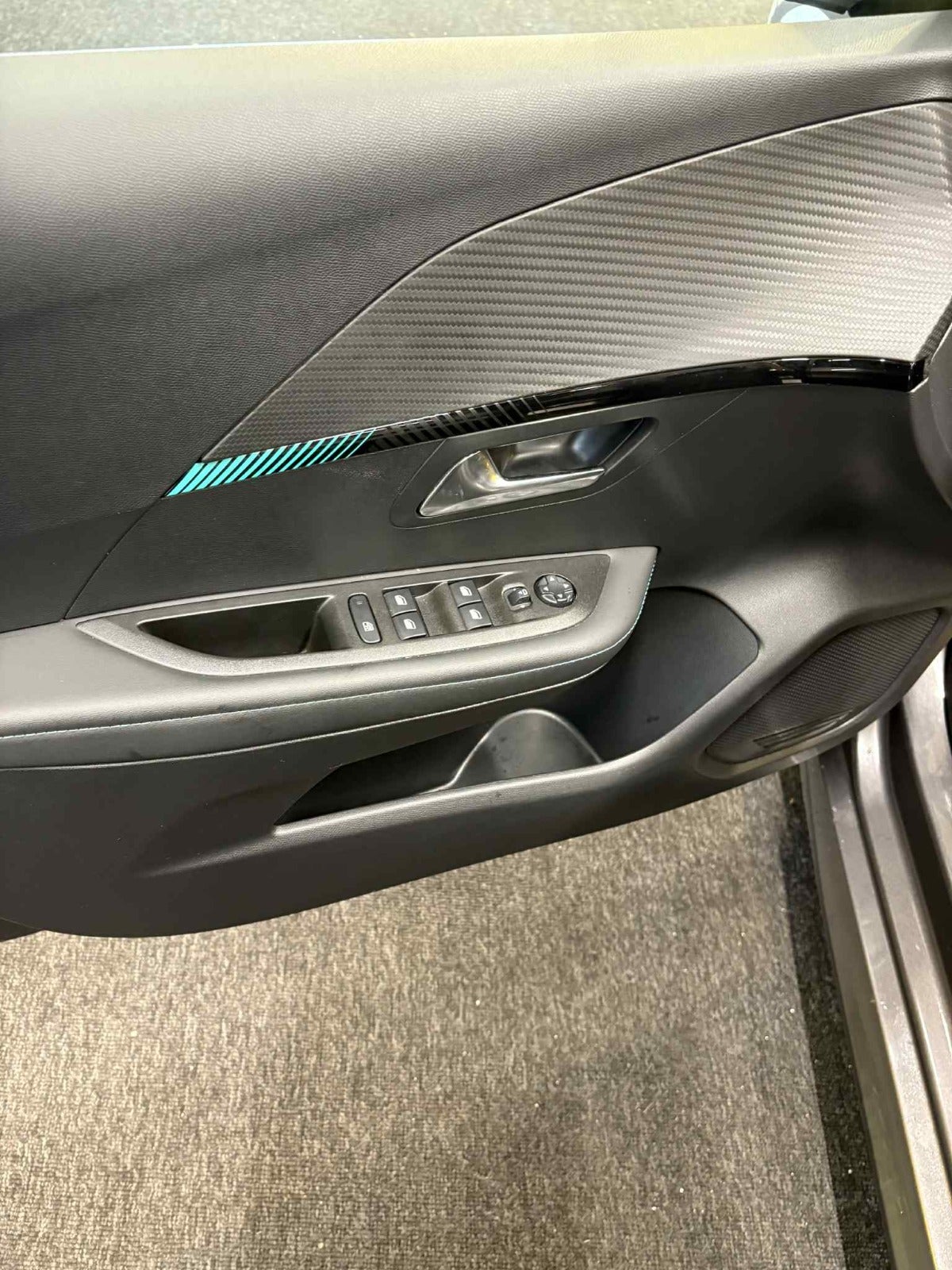 Billede af Peugeot 208 1,5 BlueHDi 100 Allure